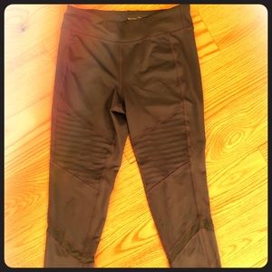 CHEAP GREY LEGGINGS!!!!!